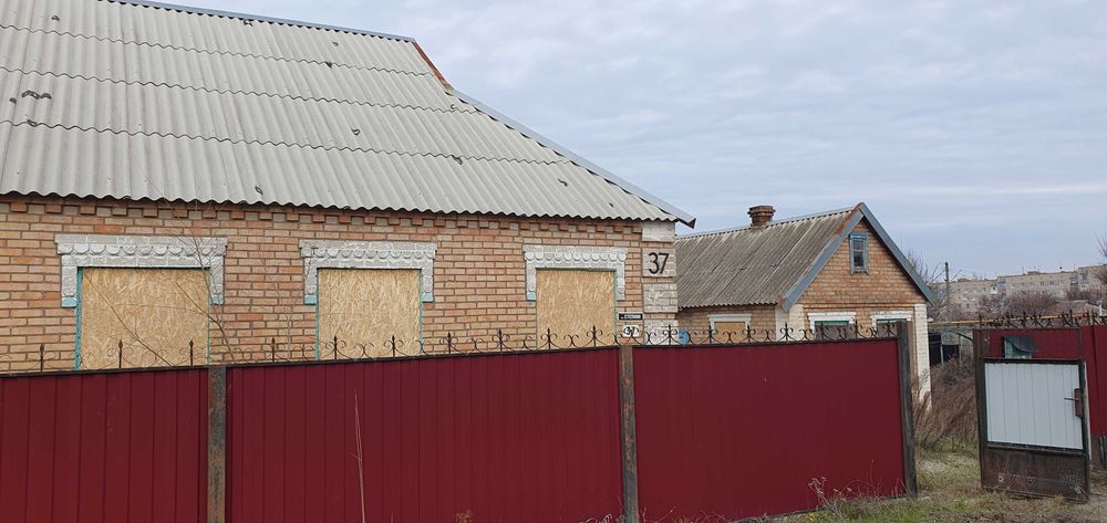 Продам Дом в районе Института (под реконструкцию)