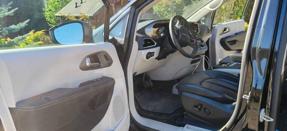 Chrysler Pacifica TOURING L 2023