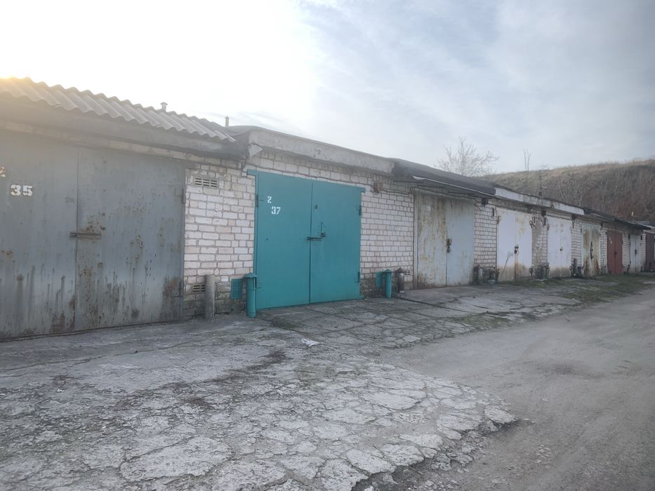 Оренда гаража Машинобудівник (Машиностроитель)