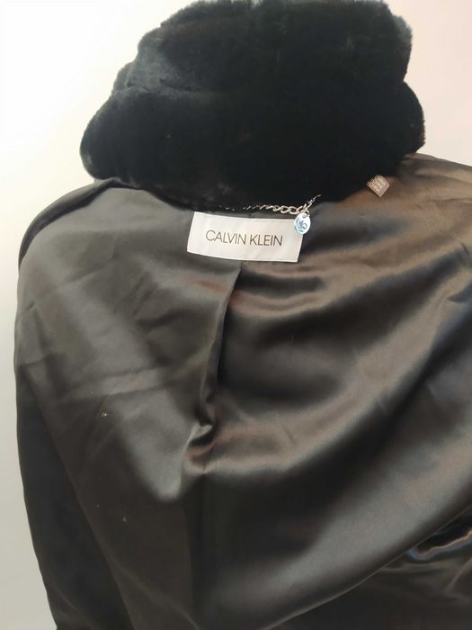 Futerko Calvin Klein r.M