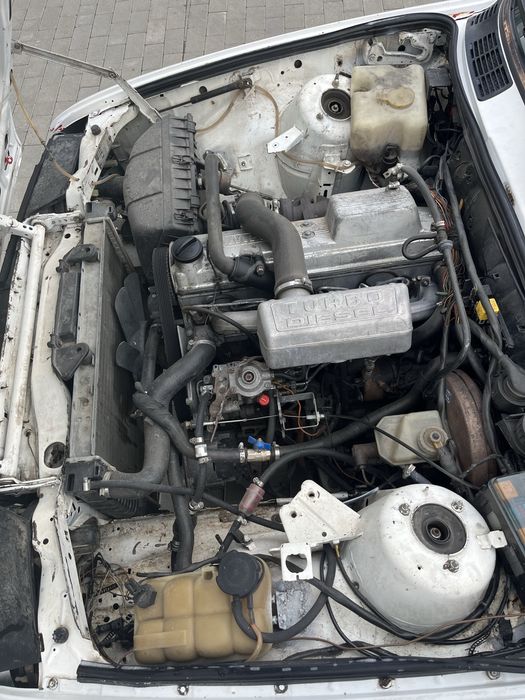 BMW 324. 2.4 TDI. Обмін.