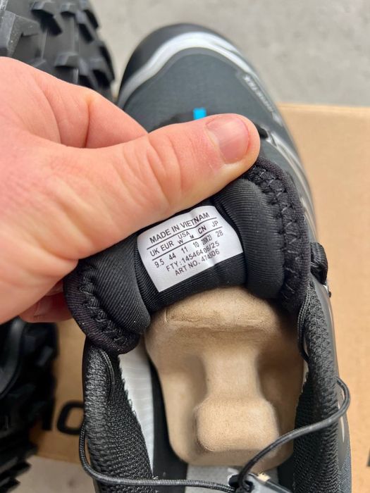 Salomon sneakers black | 44