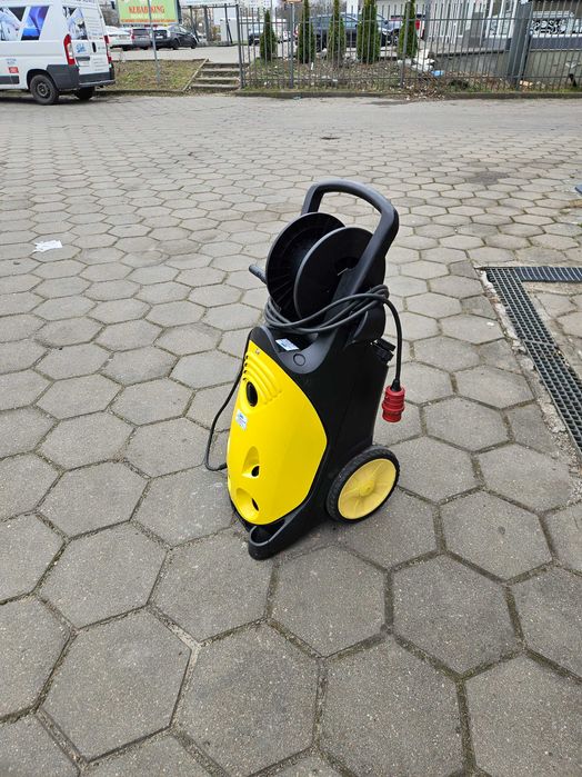 Myjka ciśnieniowa Karcher HD 10/25  – profesjonalna, mocna, gwarancja