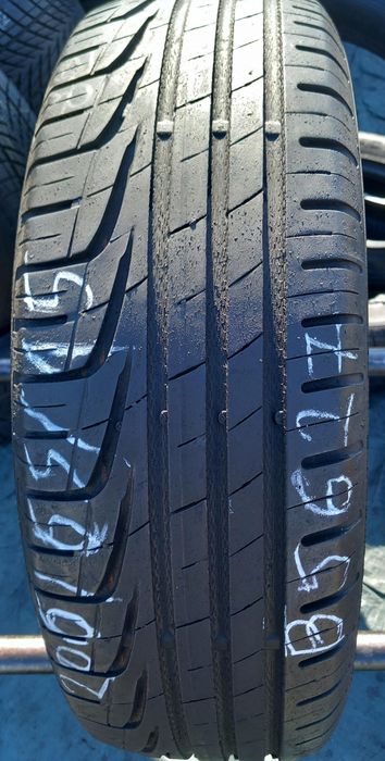 205/65/15 Uniroyal Rain Expert 5 94H