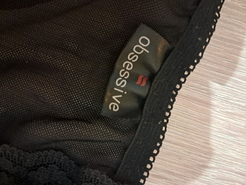 Koronkowa koszulka nocna Obsessive L/ XL