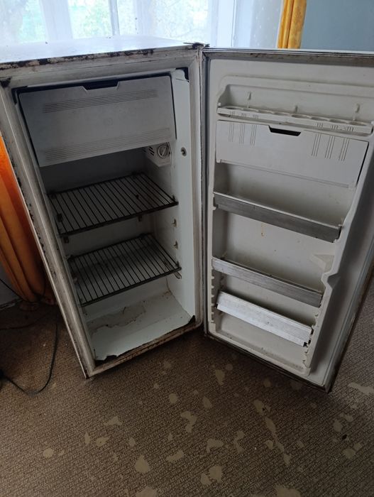 Холодильник днепр 2