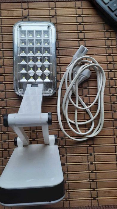 Настольная LED лампа с аккумулятором