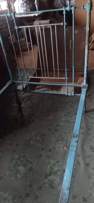 Каркас . Кровать металлическая.  Запчасти для  кровати.