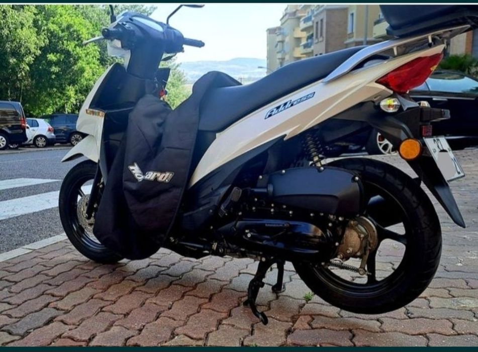Suzuki Adress 110cm3, 4mil kms