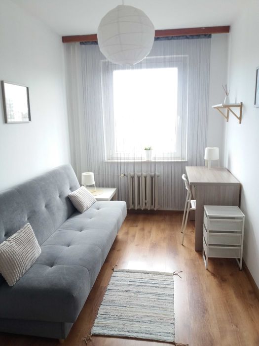 Pokój blisko spodka !!!