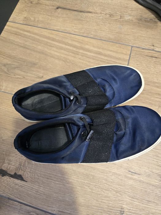 Легке і тепле взуття на стопу 25 або 25.5 см