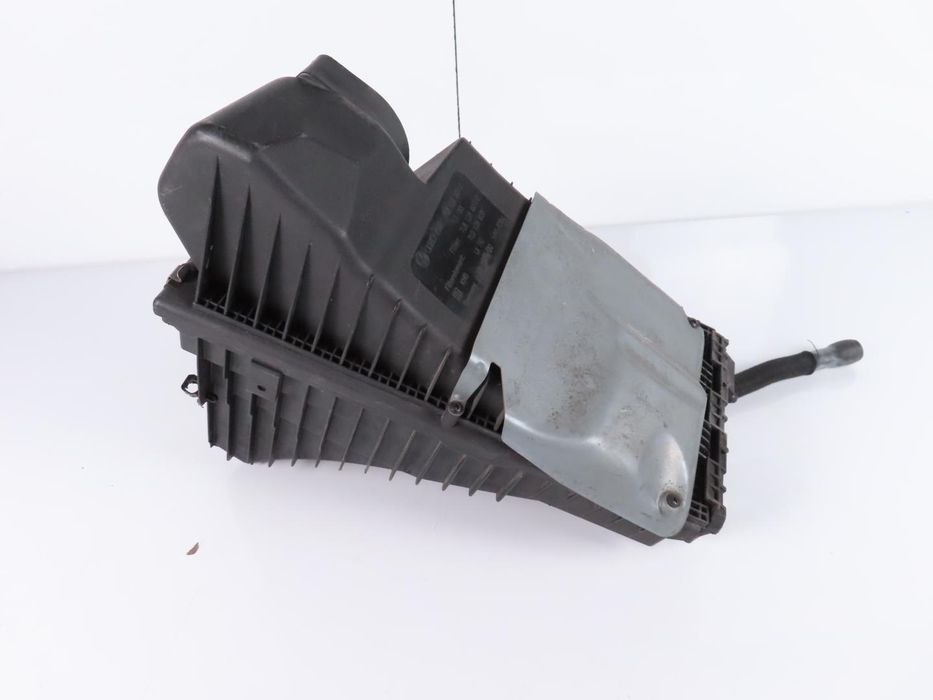 Caixa De Filtro De Ar Audi Q7 Ref: 7L8128607C 2002 - 2015