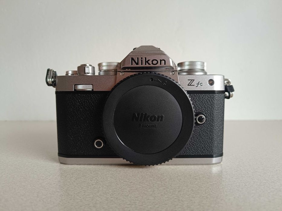 aparat Nikon Z fc - przebieg 1100 zdjęć
