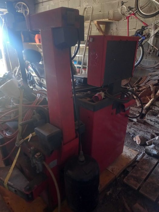Maquina montar e calibrar pneus