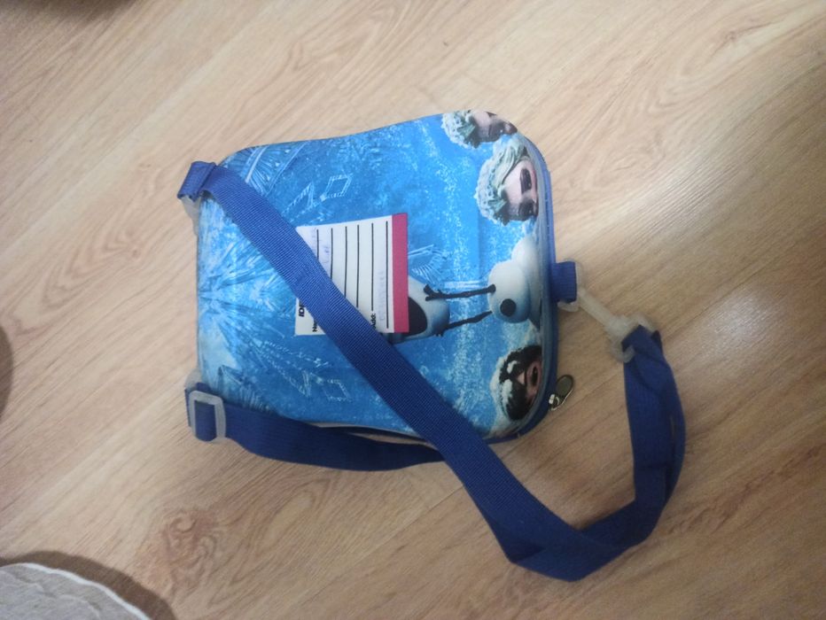 Валіза дитяча на колесах в школу/подорож