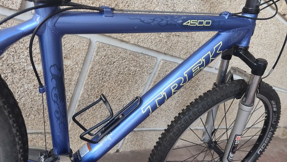 Bicicleta  TREK 4500