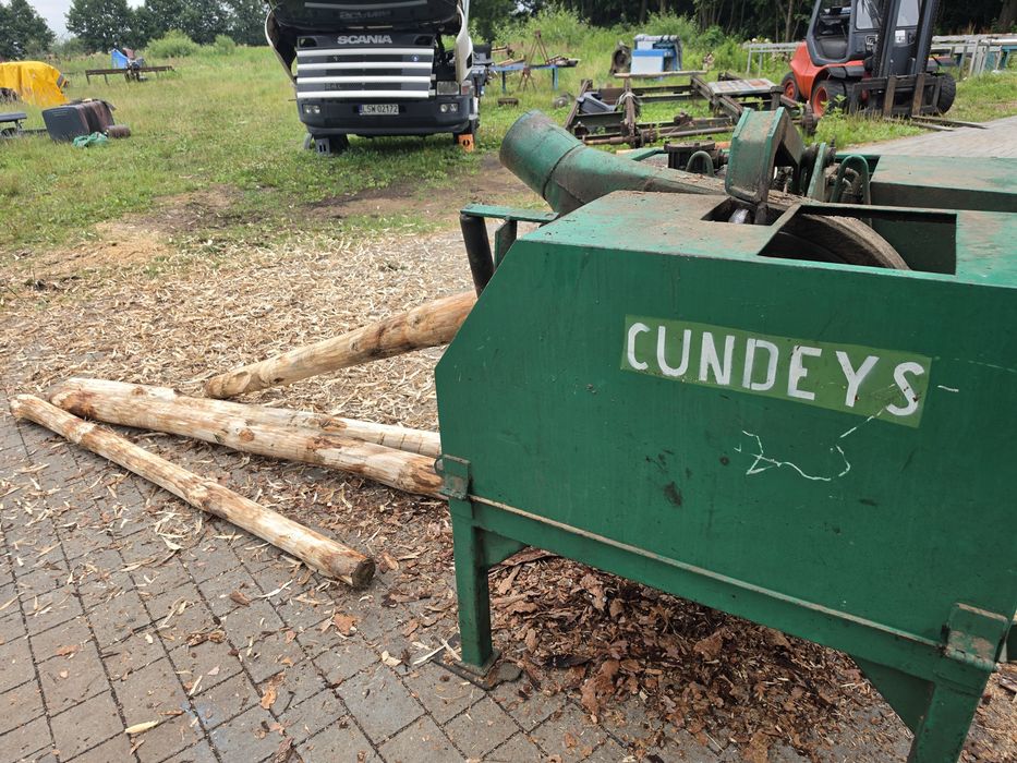 Korowarka drewna  Cundeys systems