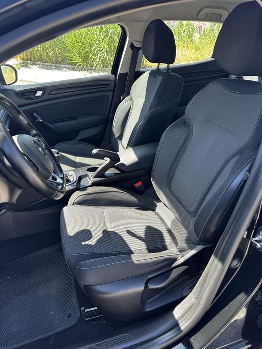 Renault Megane 1.5 dci 2019 aceito retomas