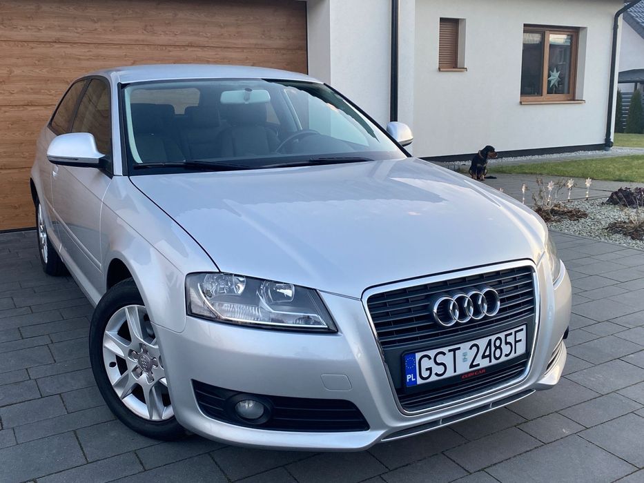 Audi A3 3-drzwiowe lift / klimatronic / bdb