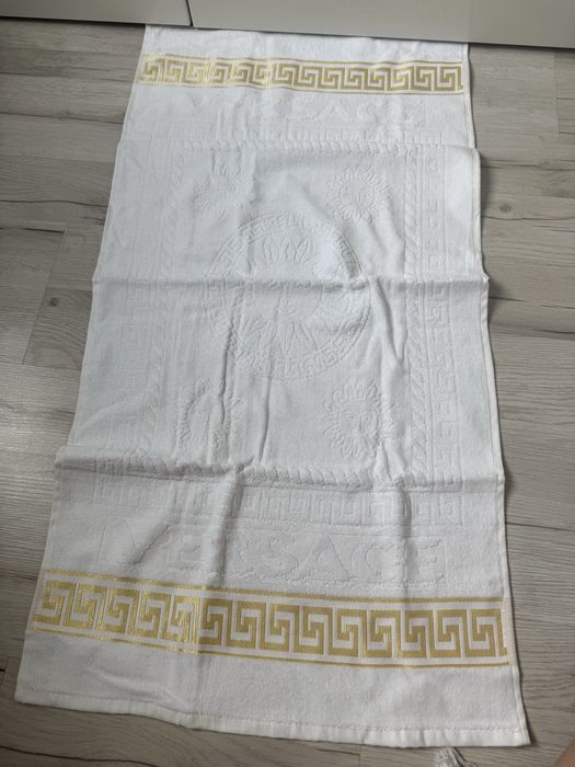 Ręcznik Versace czarny lub biały maly
