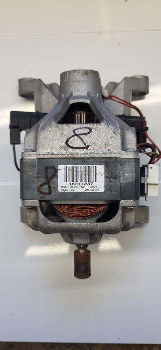 Sprzedam silnik do pralki Indesit Hotpoint Whirlpool
