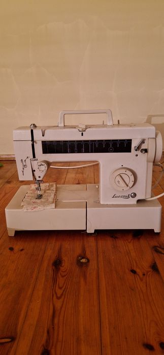 Maszyna do szycia Łucznik