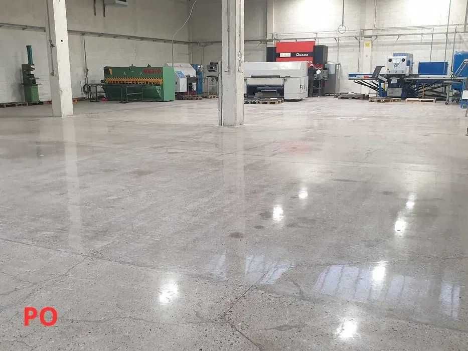Renowacja, naprawa i szlifowanie - Stara posadzka przemysłowa jak nowa
