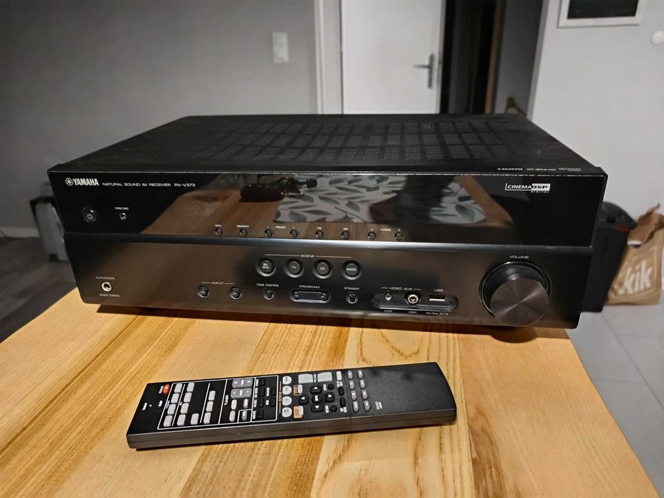 Amplituner Yamaha RX V373 5.1 HDMI USB