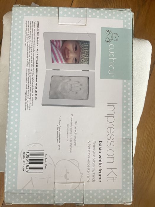 Рамка для фото і відбитку ручки немовля