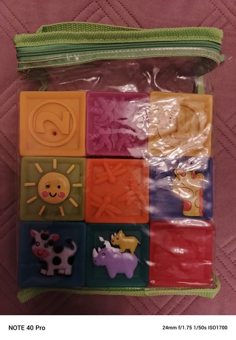 Gumowe klocki sensoryczne Smiki