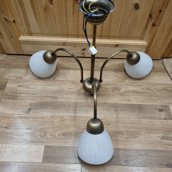 Stara lampa wisząca
