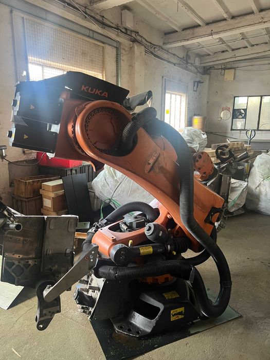Robot KUKA KR 120 R2500 pro