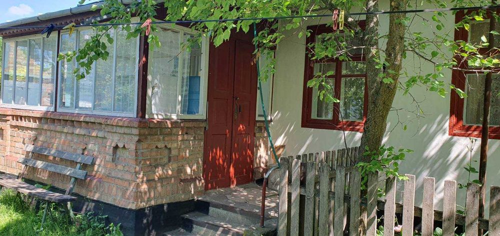 Продається будинок смт.Іванопіль Бердичівський район Житомирська область