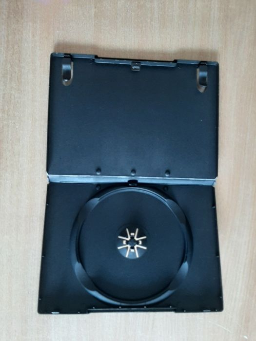 Продам бокси для DVD та CD