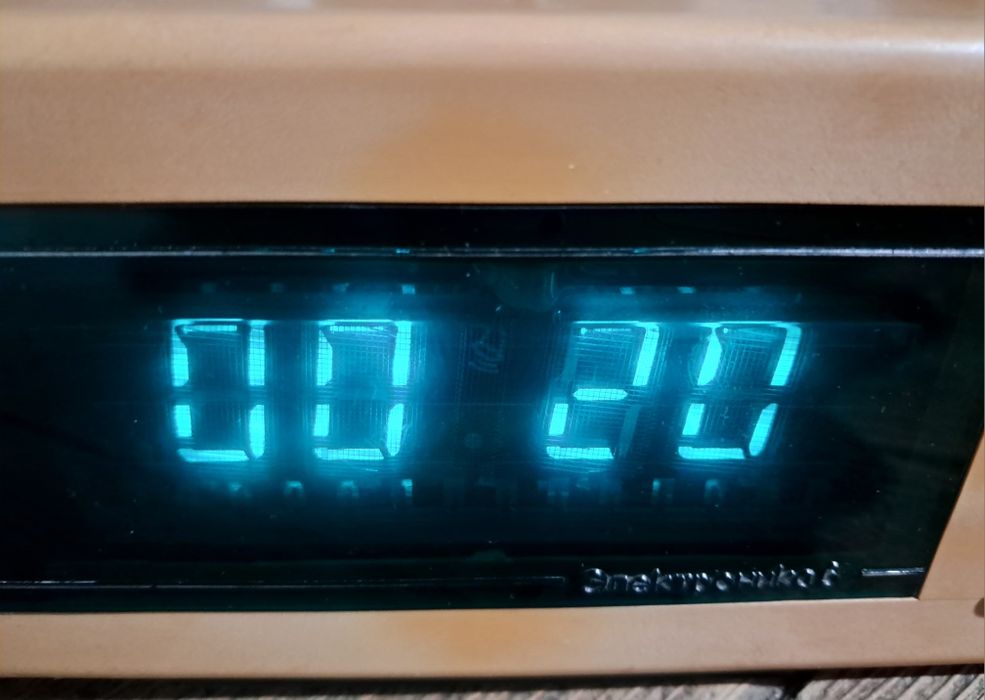 Часы будильник Электроника 6 СССР