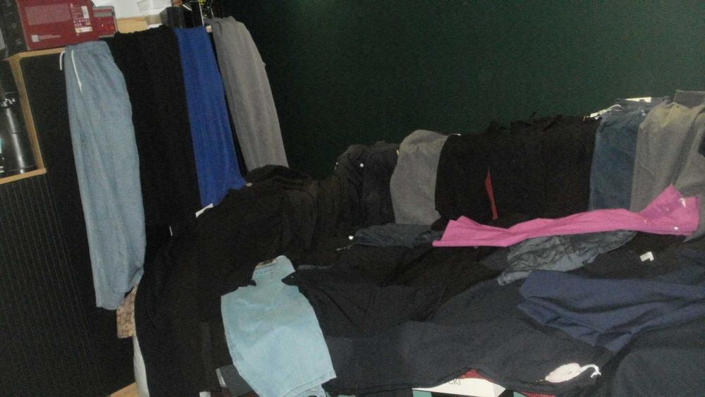 Spodnie damskie itp. - kilkadziesiąt szt.- S/M/L (36-38-40)