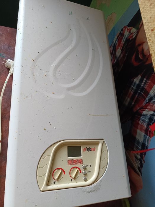 Продам колонку газову