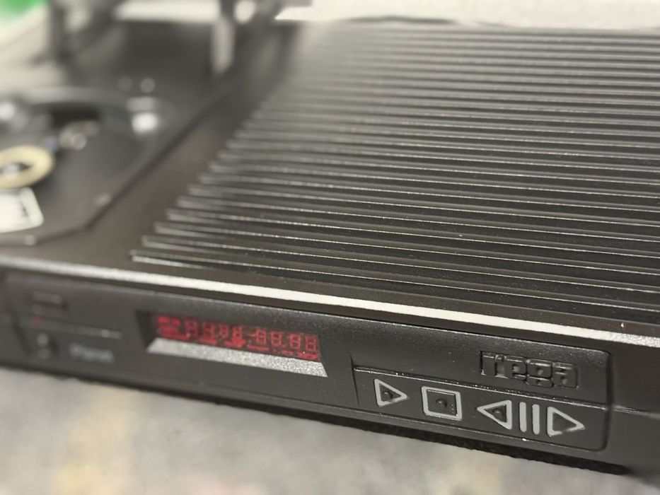 CD-програвач Rega Planet