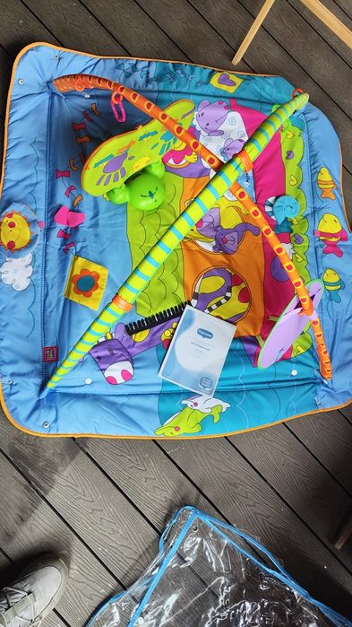 Mata edukacyjna dla niemowląt sensoryczna