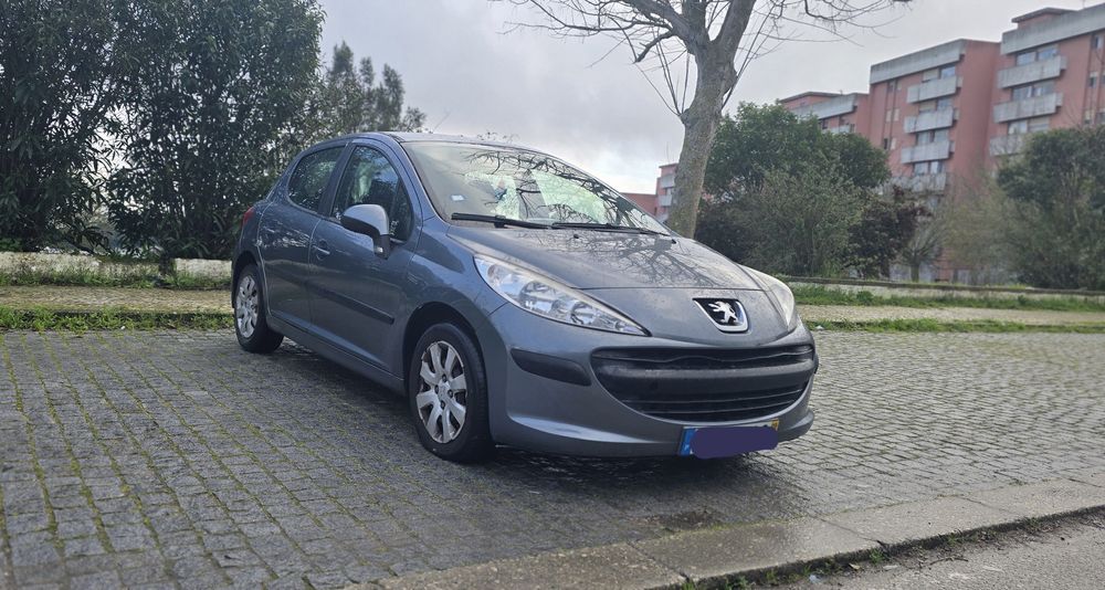 Peugeot 207 1.6 hdi 110cv super económico