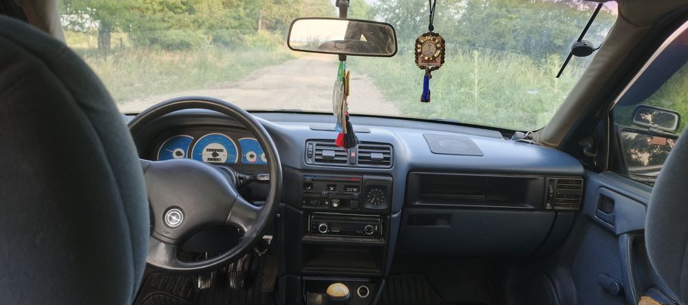 Робоче авто на кожен день.