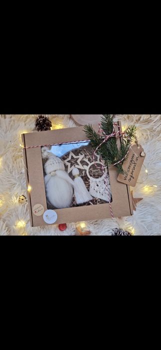 Bombki ręcznie robione box handmade świąteczne ozdoby mikołaje makrama