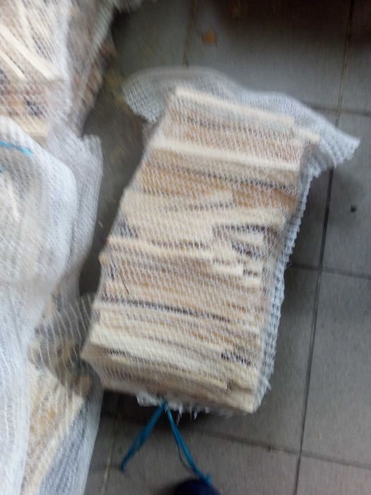 Podpałka , rozpałka , drewno iglaste , rozpałowe do pieca , kominka