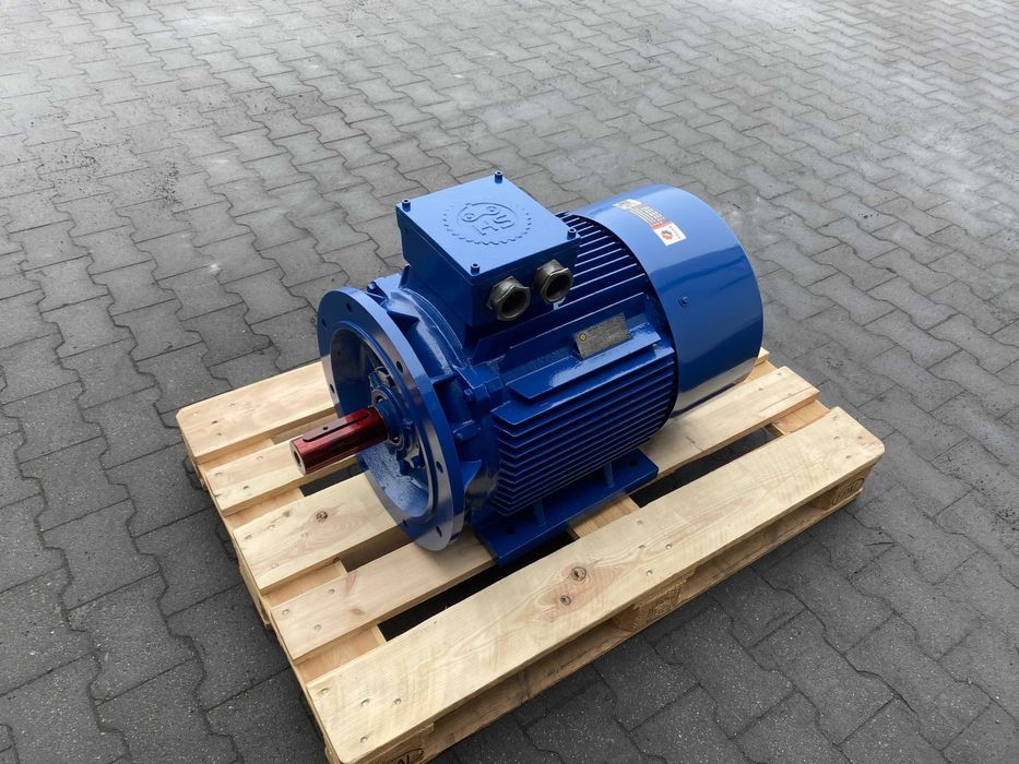 silnik elektryczny 37kW 1475obr. 3fazowy B35