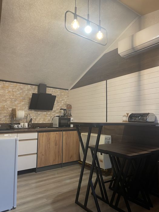 Будинок з басейном +Чан (Тухля)