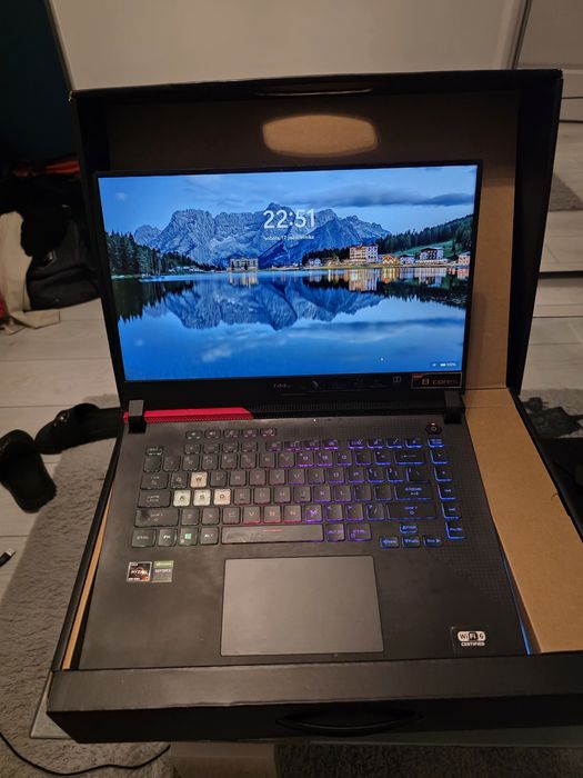 Laptop asus rogsg15
