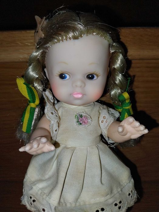 Boneca Antiga - Sebino