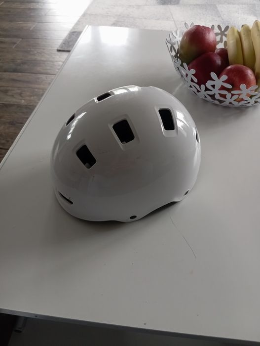 Kask na rower, hulajnogę