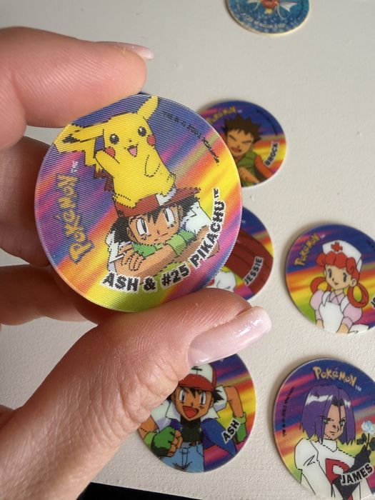 Pokrmon Tazo master