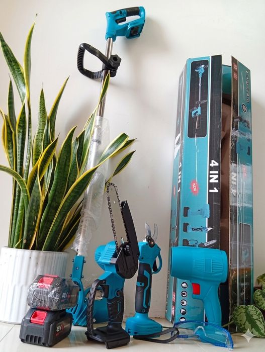 Kit Jardinagem 4 em 1 a Bateria - Completo e Novo